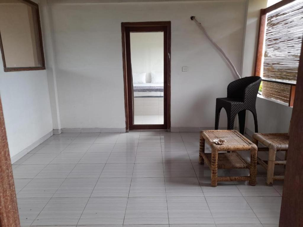 Kutabay Homestay Kuta  Екстер'єр фото